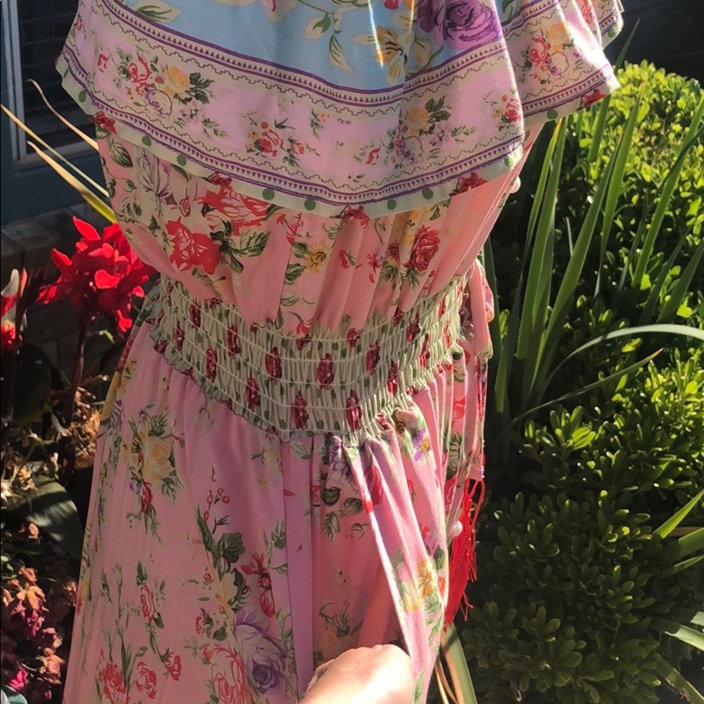 Lost in Paradise Hosanah Pocketed Maxi Dress Lotus - Picture 4 of 6